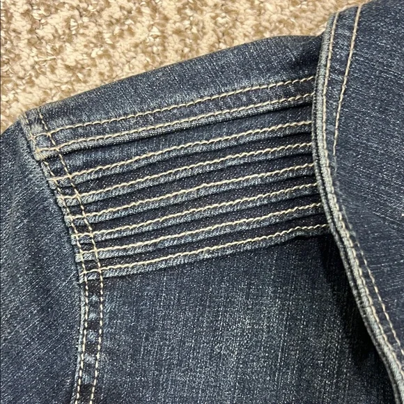 Levi's Women's Dark Blue Jean Jacket - Picture 3 of 7